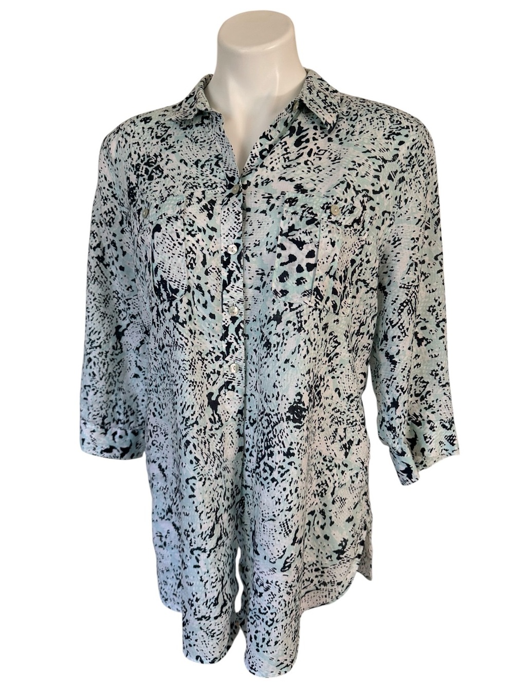 Chico's Mint and Black Print No Iron Linen Button Down Shirt Size 2